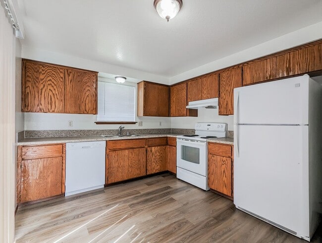 Photo - 7412 Lower Ridge Rd Unit B