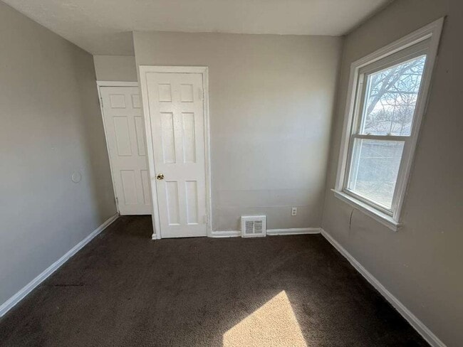 Photo - 2-BED, 1 BATH BEAUTIFUL SINGLE- FAMILY HOME IN MAPLE HEIGHTS!