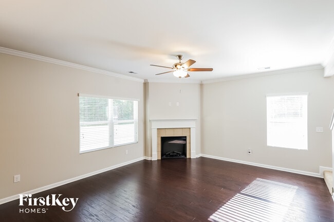 Photo - 7009 Elm Crest Cir