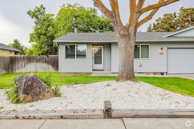 Building Photo - 3 Bedroom home near Boise River and Green ...