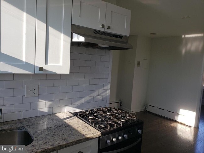 Photo - 2208 S 15th St Unit 3