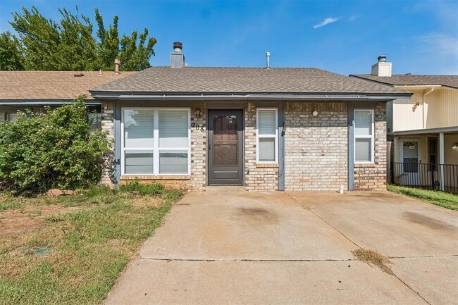 Building Photo - 208 Hudson Pl