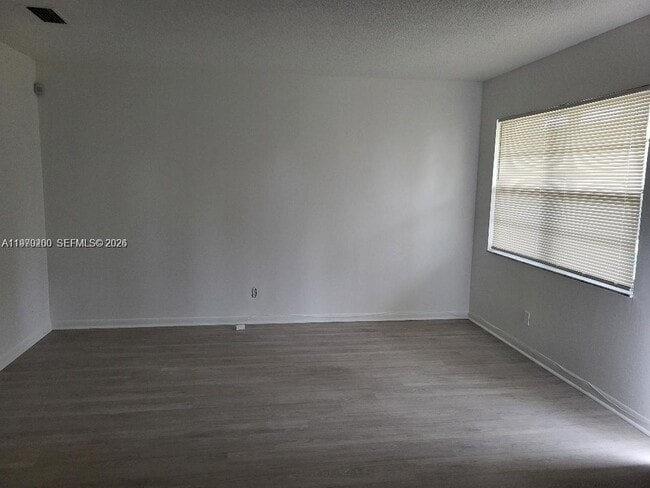 Photo - 5156 NE 6th Ave Unit 219