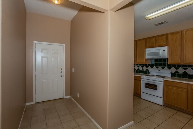 Photo - 20126 Rolling Hills Ln