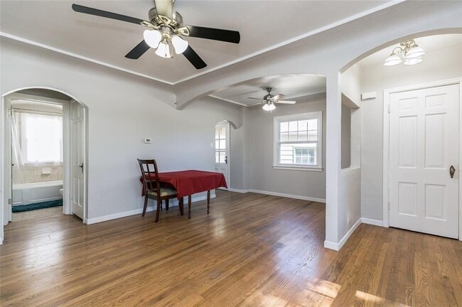 Photo - Charming 3 Bedroom 1 Bath House!