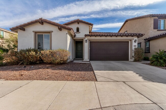 Move-In Ready Home with Verrado Amenities! - Move-In Ready Home with Verrado Amenities!