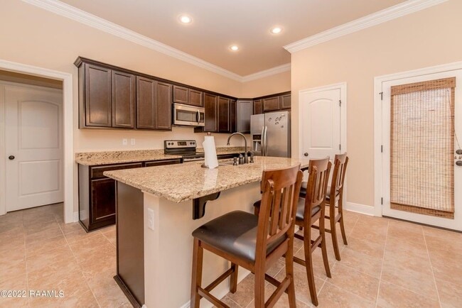 Photo - 106 Kohen Luke Dr