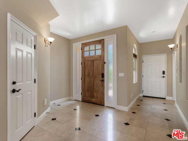 23949 De Ville Way