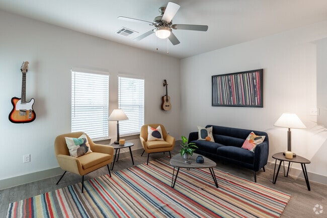 1HAB, 1BA - 760&nbsp;ft² - Tide on 35