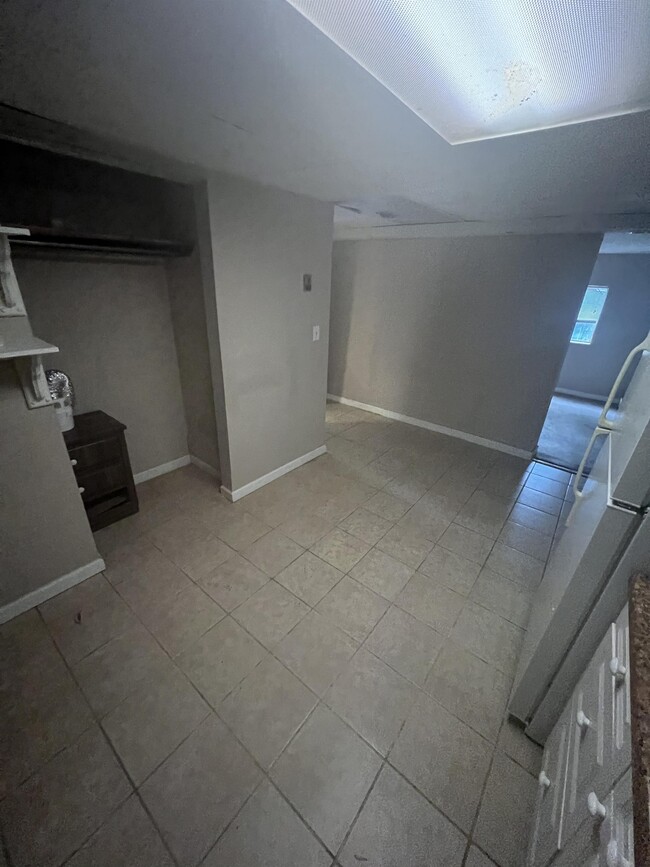 Photo - 1401 Willey St