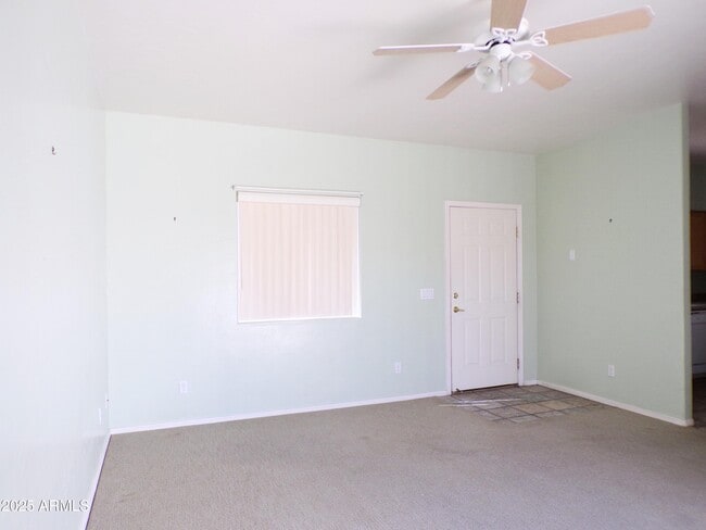 Photo - 427 S Clubhouse Ln