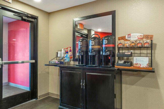 Photo - Furnished Studio-Phoenix - Mesa