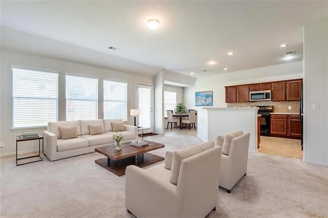 Photo - 1608 Castle Creek Dr