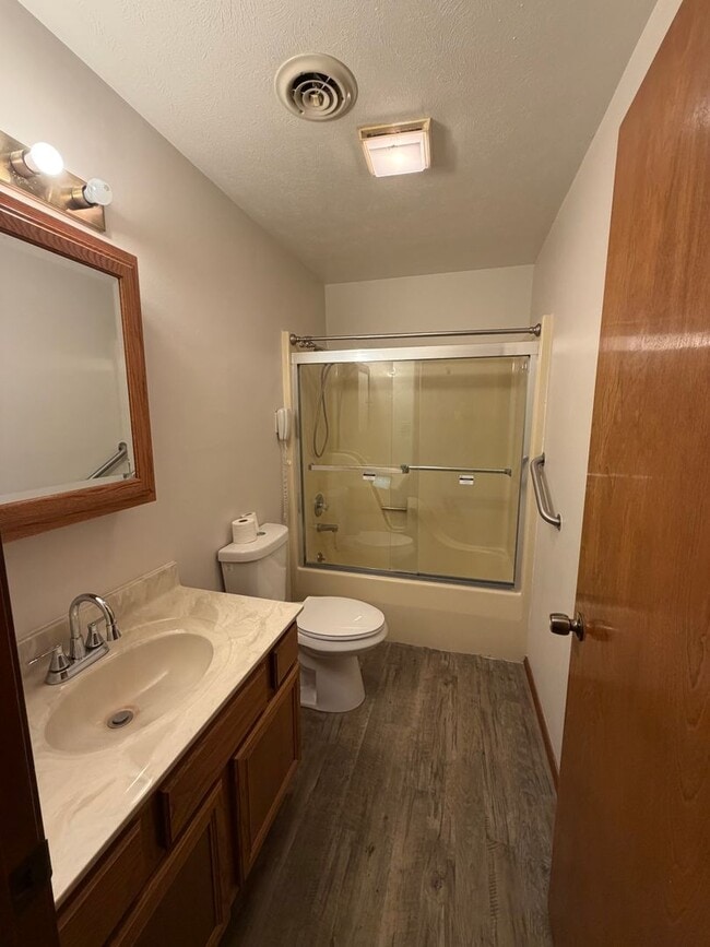 Photo - 2110-2112 Illinois Ave Unit 2110 Illinois Ave