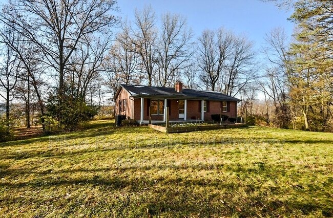 Photo - 4305 42nd St NW