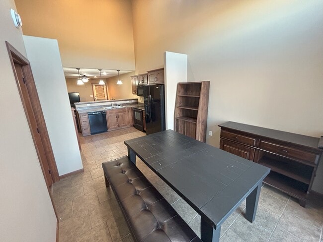 Photo - 6611 S Tomar Rd