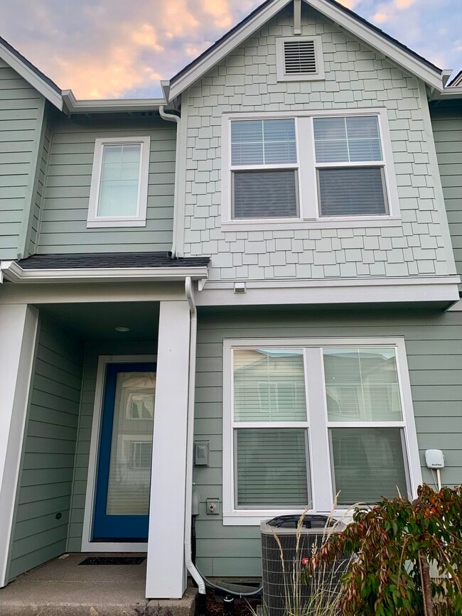 Photo - 3314 SE Farrow Ln