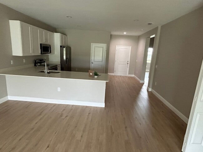 Photo - Duplex Unit For Rent In Port Charlotte