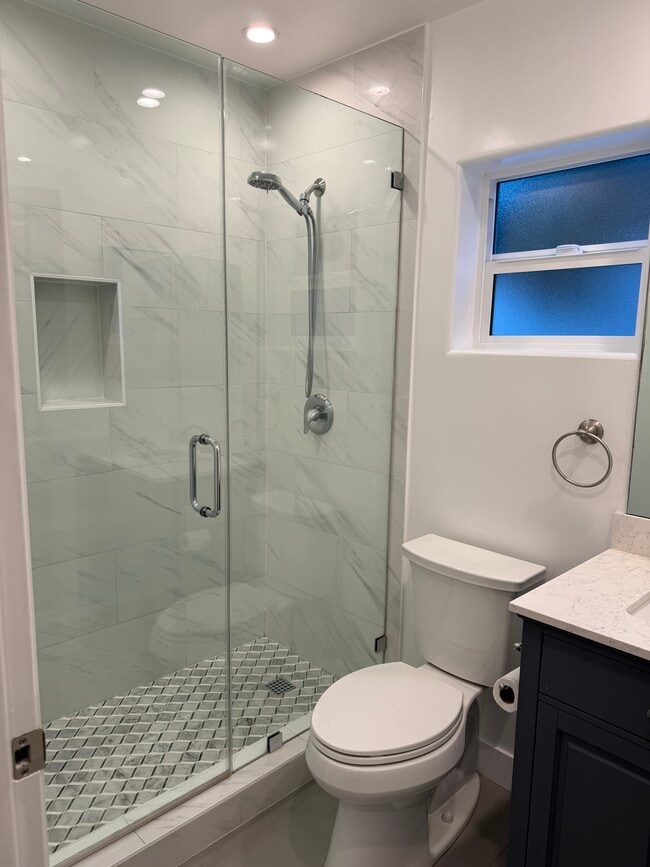 Photo - 18012 Bullock St