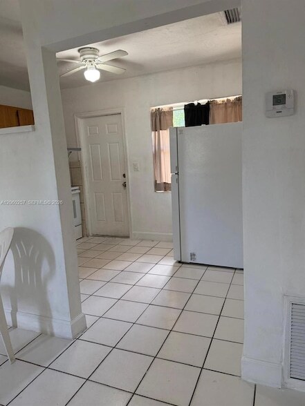 Photo - 2580-2596 SW 8th St Unit 1-2