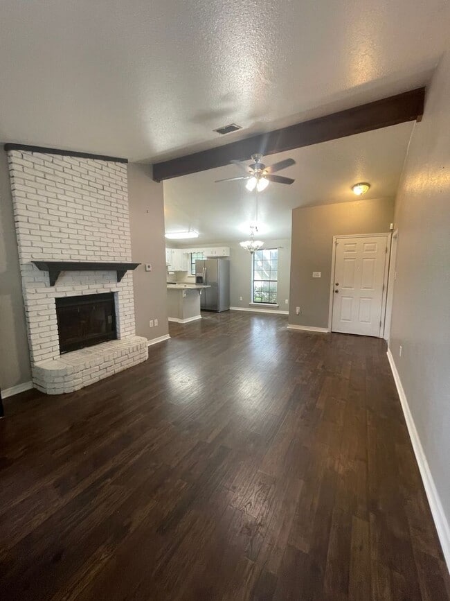 Photo - Golden Meadows - 3BD/2BA