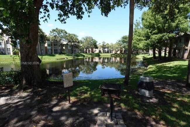 Photo - 9777 Westview Dr Unit 1121