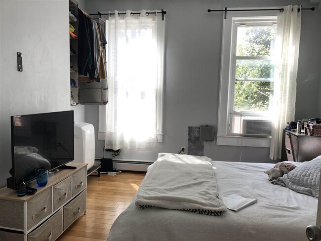 Photo - 466 Monmouth St Unit 2R