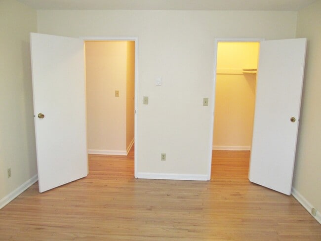 Photo - 60 E Cliff St