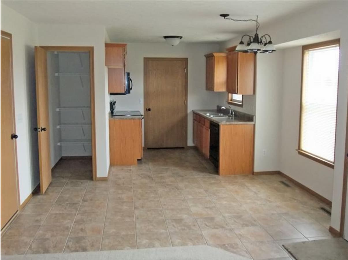Photo - Great Nixa Location!