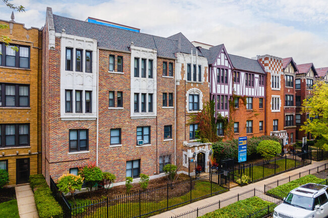 Building Photo - Woodlawn House Apartments