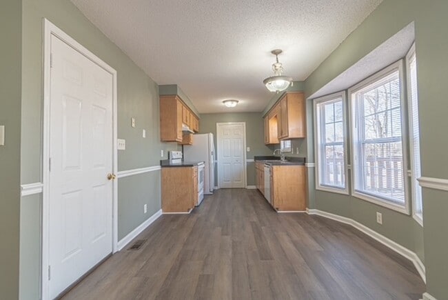 Photo - Close to Post