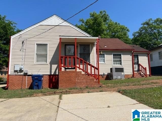 Photo - 605 North St E