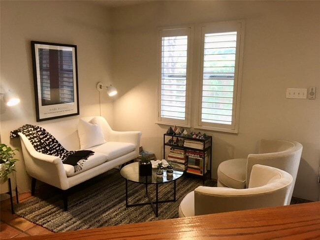 Photo - 4804 Ramsey Ave