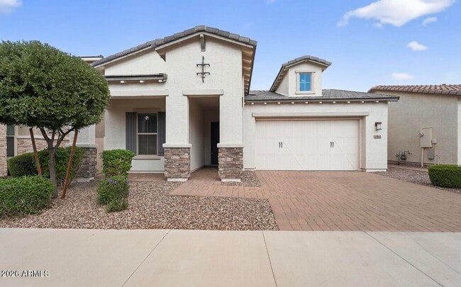 Building Photo - 20840 E Reins Rd