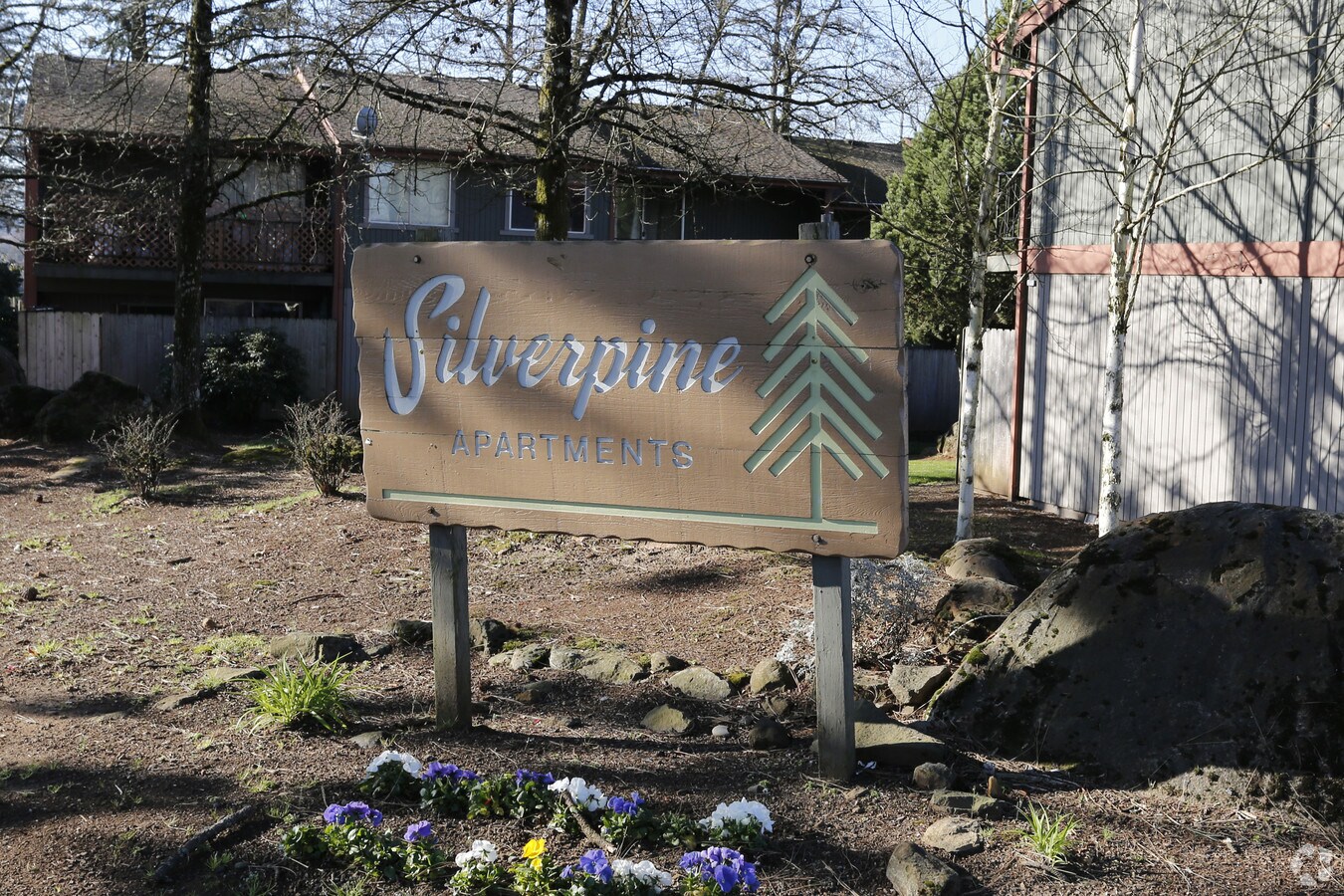 Photo - Silver Pine Apartments