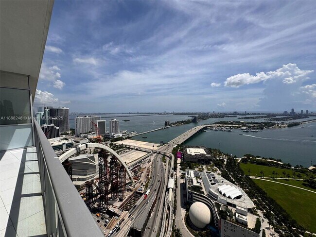 Photo - 1100 Biscayne Blvd Unit 4401