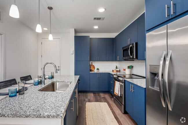2BR, 2BA - 1,066SF | B1A