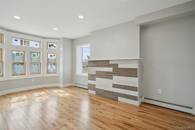 Photo - 405 Grand St Unit 2