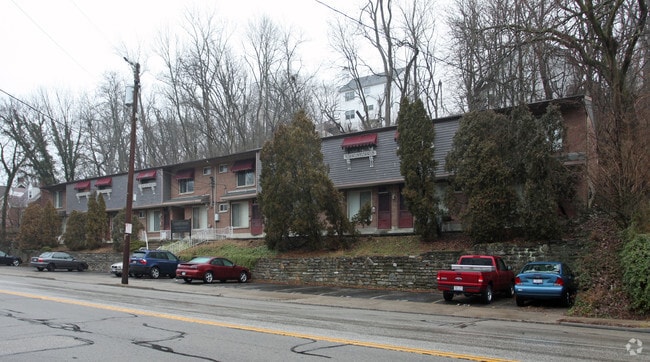 Primary Photo - Lookout Woods