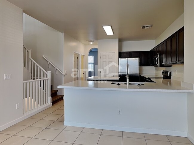 Photo - 881 S Storment Ln