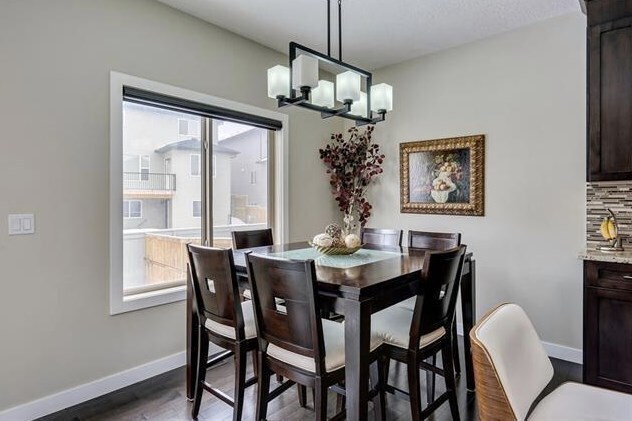 Photo - 111 Bayview St SW