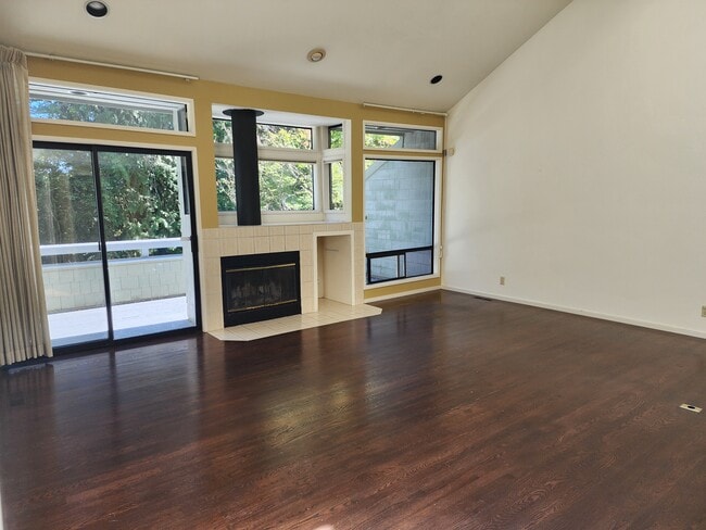 Photo - 3605 93rd Ave SE