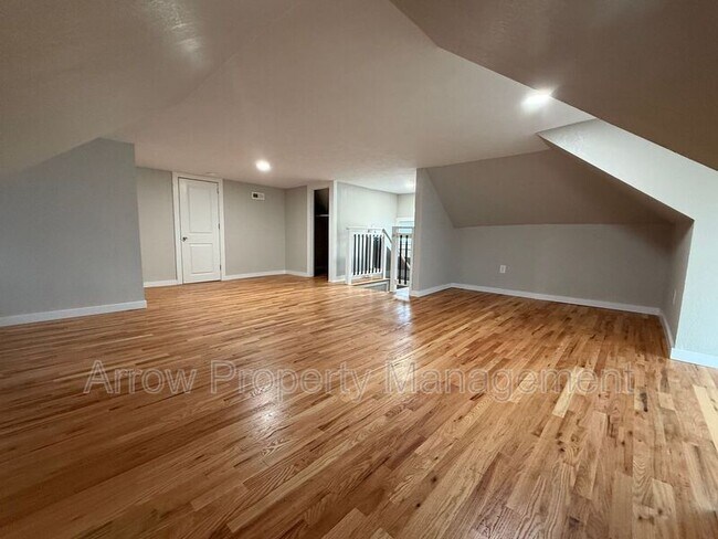 Photo - 130 N 27th St Unit 2