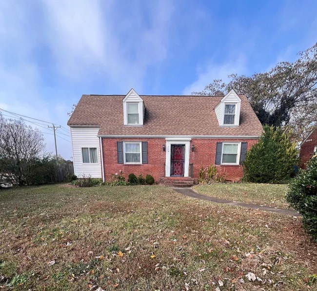 Building Photo - 714 Freeman Rd