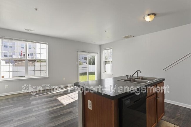 Photo - 18234 Hurricane Ct