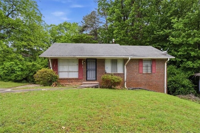 Building Photo - 1947 Grange Dr SE