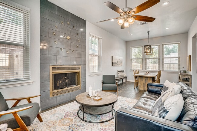 Photo - 2201 Rosemary Ln Apartamento Unidad ID1314609P