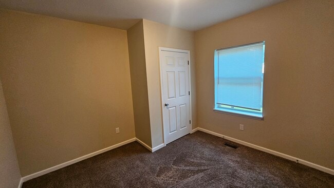 Photo - 11 S Summit St Unidad #1