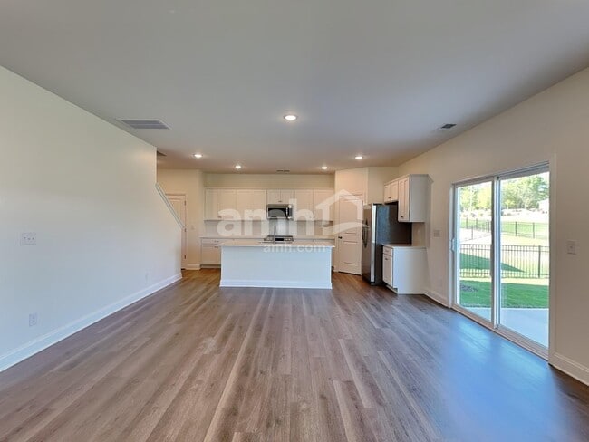 Photo - 3508 Lincoln Hts Ln