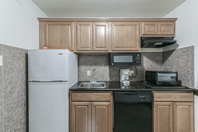 Photo - 1025 Swanson St Unit 212